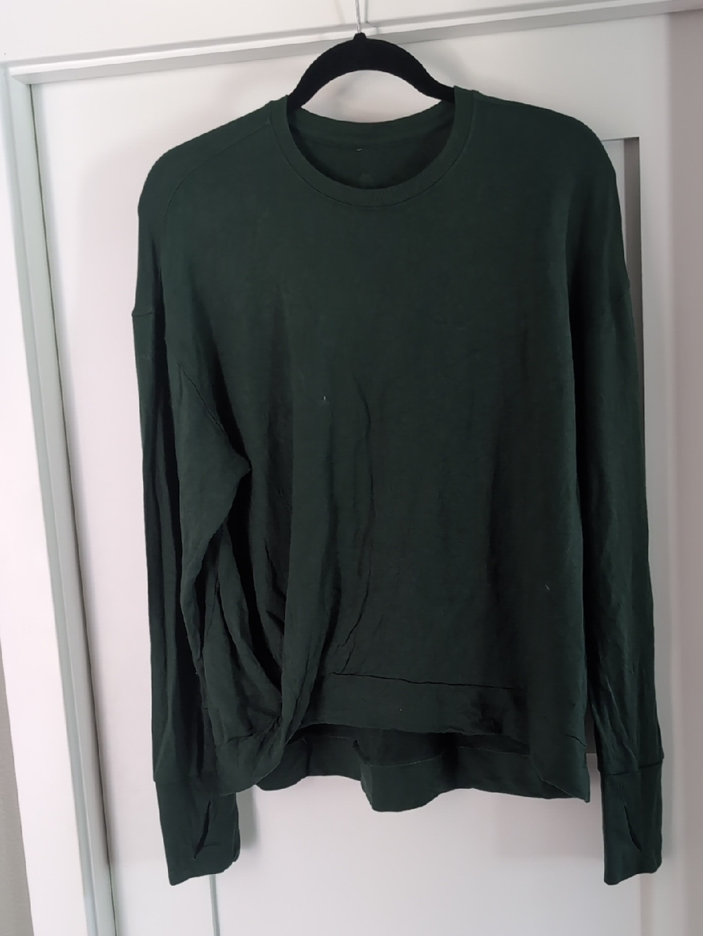 Women's Crewneck Sweater With Twist Detail in Dark Green